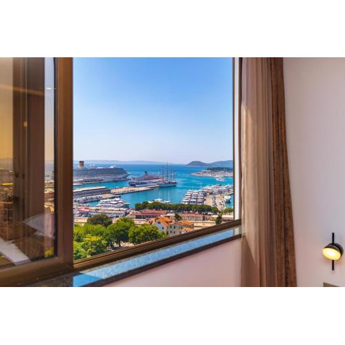 Island View Apartment