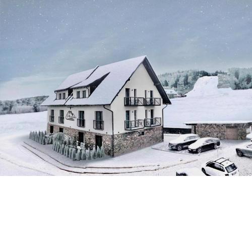 J-H APARTMÁNY HORSKÝ RESORT BUKOVÁ HORA - 100 m od LANOVKY