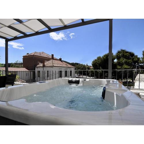 Jacuzzi Apartment Mickey