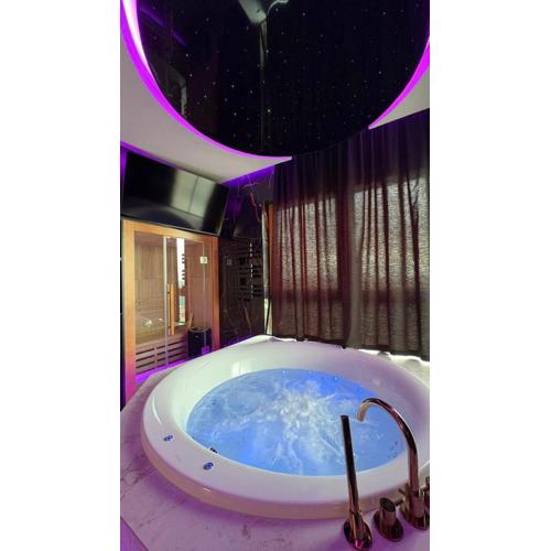 Jacuzzi Glass-House Rakowicka 20 Central Station