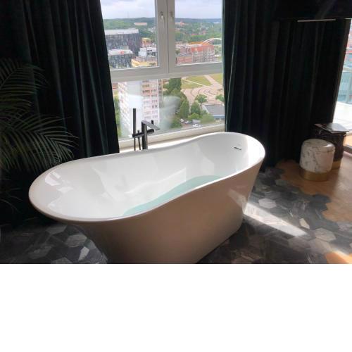 Jacuzzi Suite