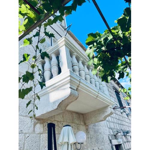 Jakov Apartments