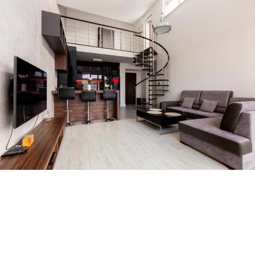 Janki Bryla Two-Level Apartment