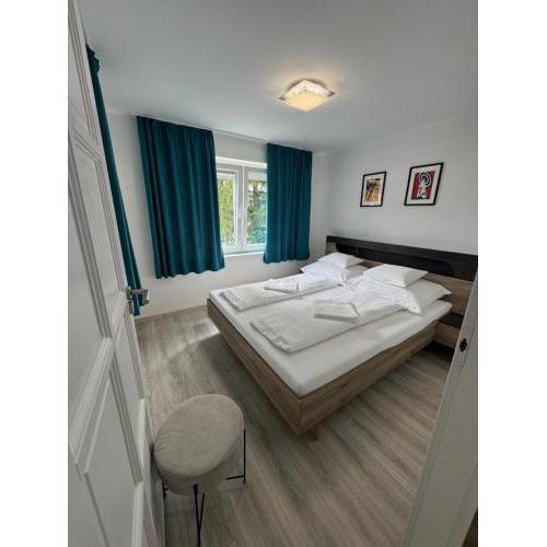 János Apartman