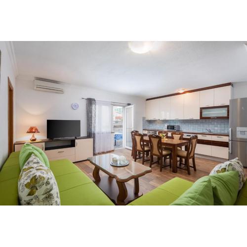 Jasmir Apartment - Free parking near the beach