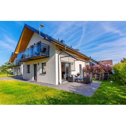 Jastrzebia Gora Retro House