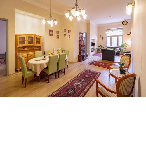 Jewel In Buda Apartment