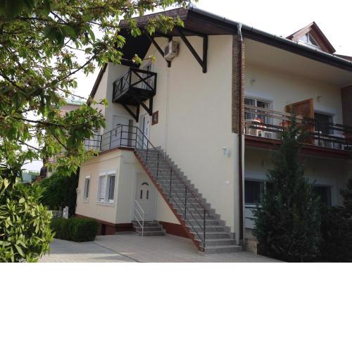 Jókai Apartmanház