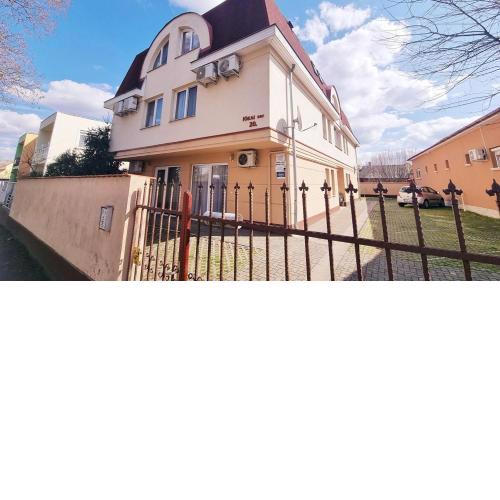 Jokai sor II Apartman
