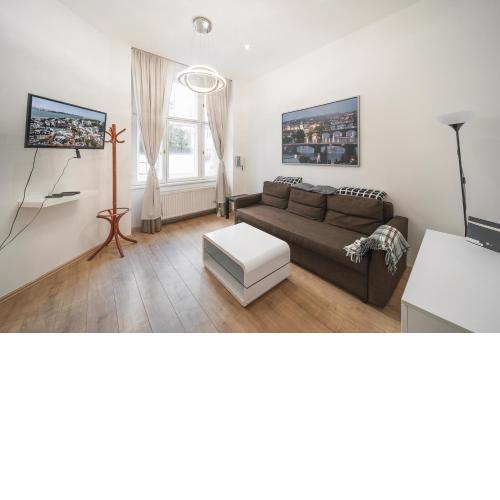 Josefov Riverside Apartment