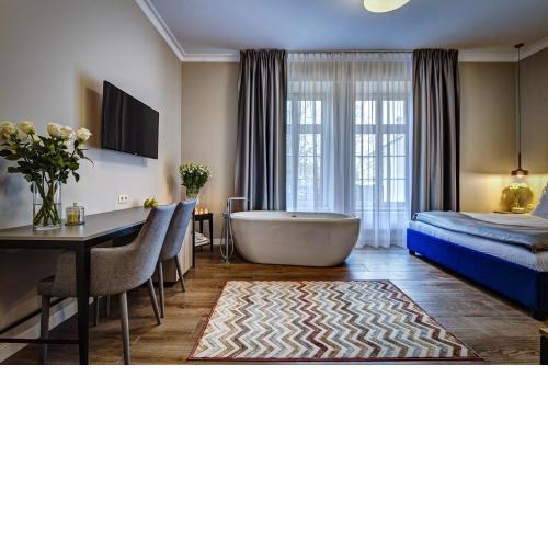 Joyinn Aparthotel