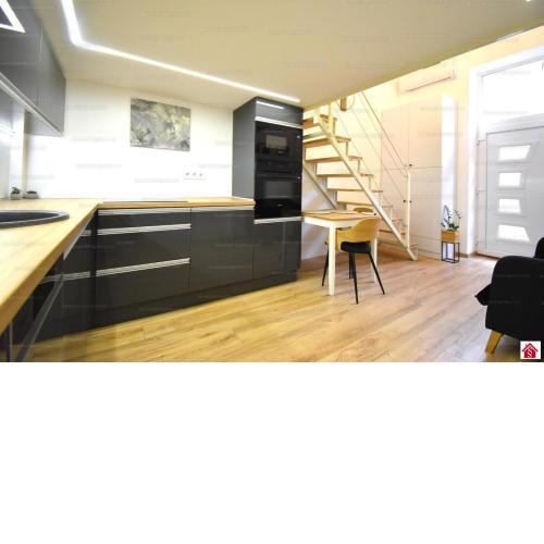 Júlia Apartman