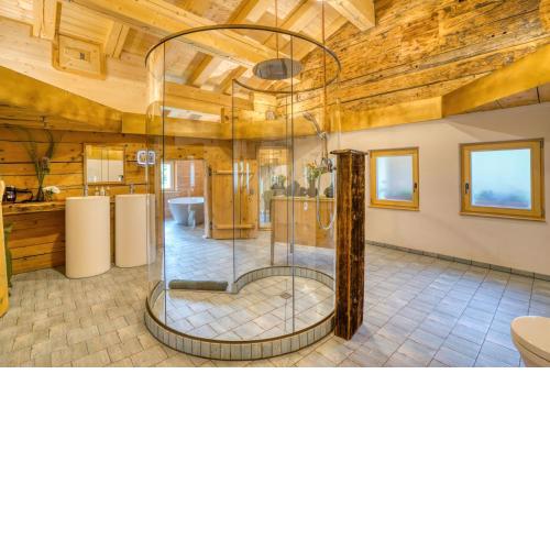 Jup - a luxury boutique chalet