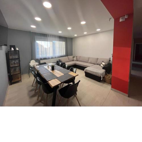 K71 Guest House