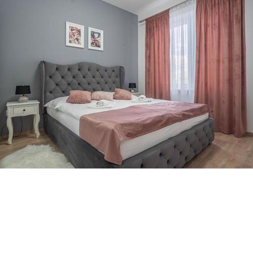 KARINA APARTMAN
