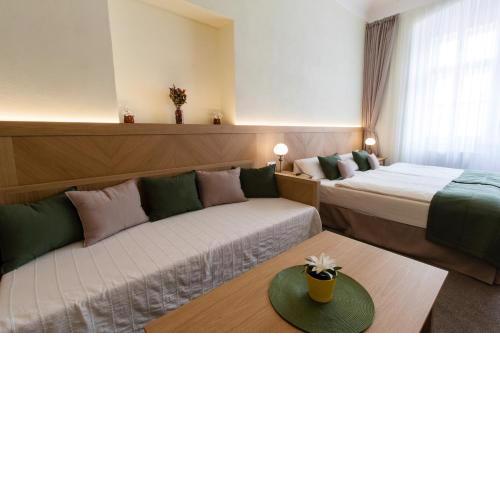 Karlova 25 Apartments