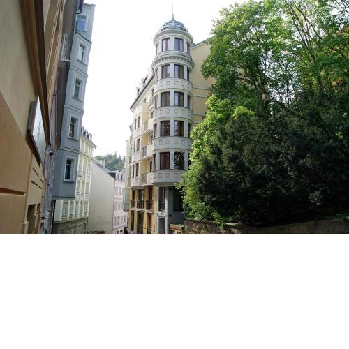 Karlovy Vary, Dům u Máří Magdalény - 100 m od Vřídla