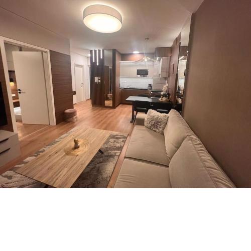 Karzo Property LK 208