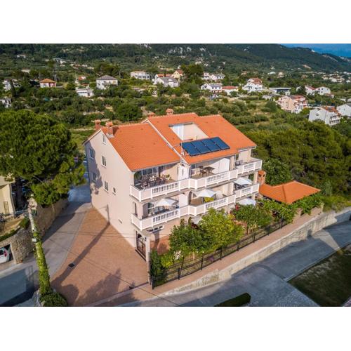 Katarina Apartments