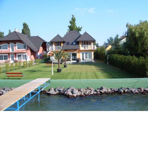 KATI VILLA-BEACH