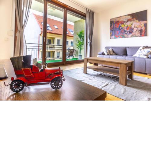 Kazinczy 52 B Apartment