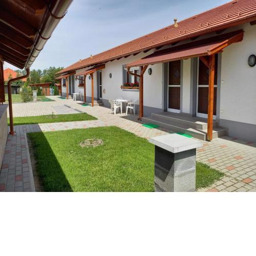 Kertész Apartmanok