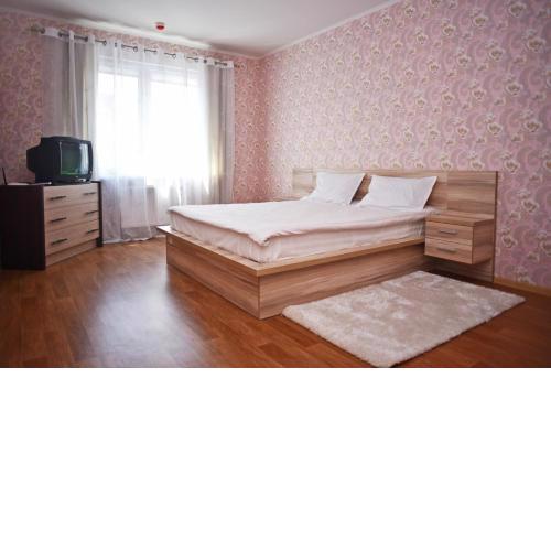 Kiev Sophii Rusovoi Apartment