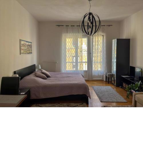 King One Studio In The City Center - Netflix
