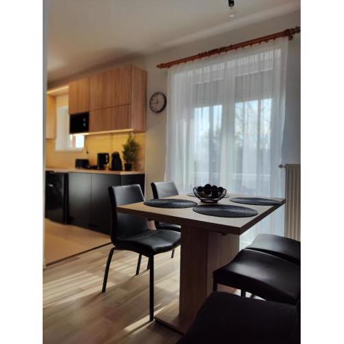 Kinizsi Apartman