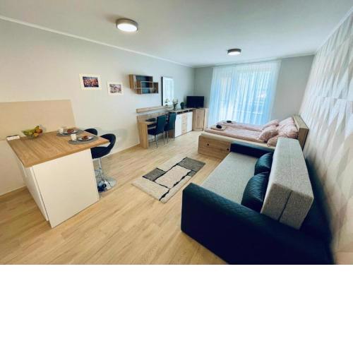 Kisfaludy Residence