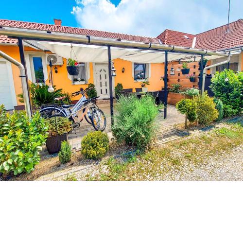 Kitti Apartman