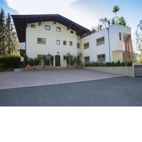 Kitz Apartments Top 6