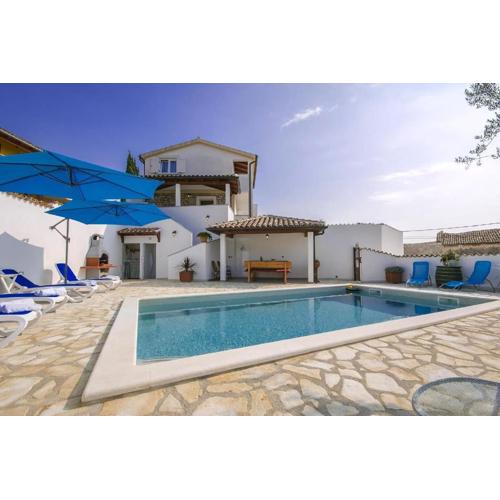 Klimatisiertes Ferienhaus Maria Mit Pool