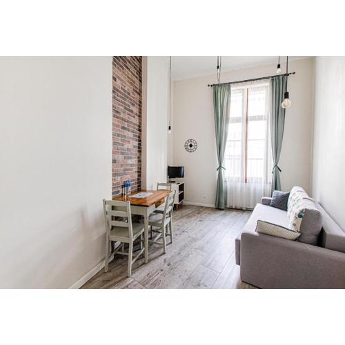 Klimatyczny Indigo Apartment w pięknej kamienicy