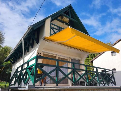 Kobra House