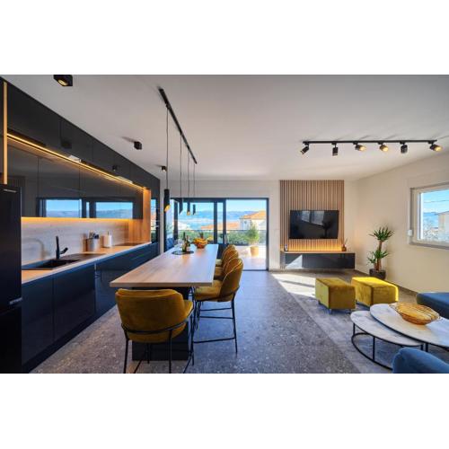 Koleus Apartment - Sea View & Pool