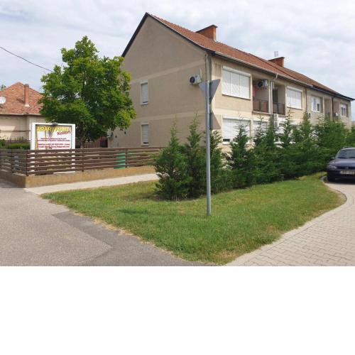 Kolibri - Yellow apartman