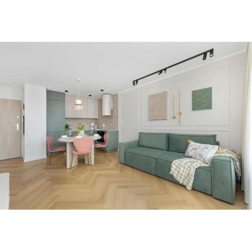 Kolumba Charming Apartment with Balcony & Parking in Kołobrzeg by Noclegi Renters