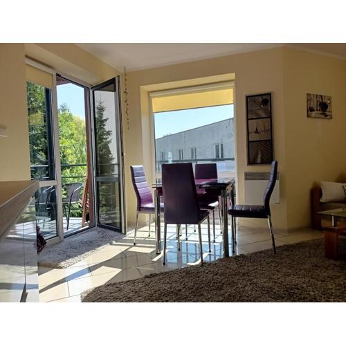Komfortowy 3-pokojowy apartament 6 osobowy, 70m od morza w Ustroniu Morskim z basenem w sezonie