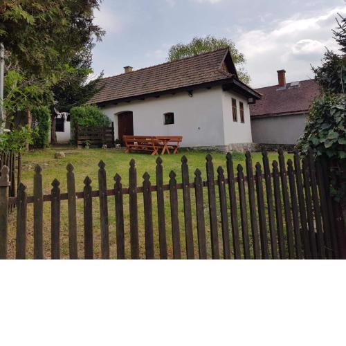 Kontyos Vendégház