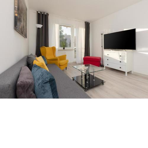 Kopcińskiego Bright & Spacious Apartment Warsaw Ursynów by Noclegi Renters