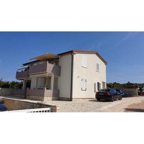 Korina Apartments Mandre