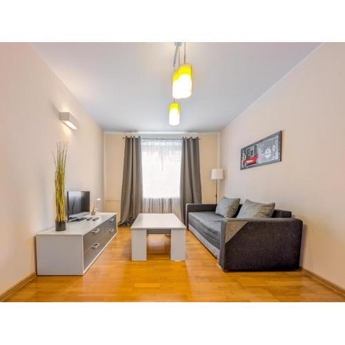 Kościuszki Comfort Apartment by BookingHost