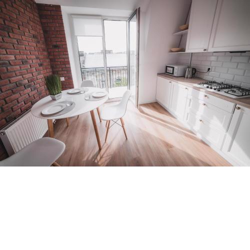 Kostjukowski Apartments Lychakivska 70a