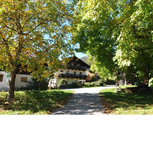 Köstlhof, Familie Hassler