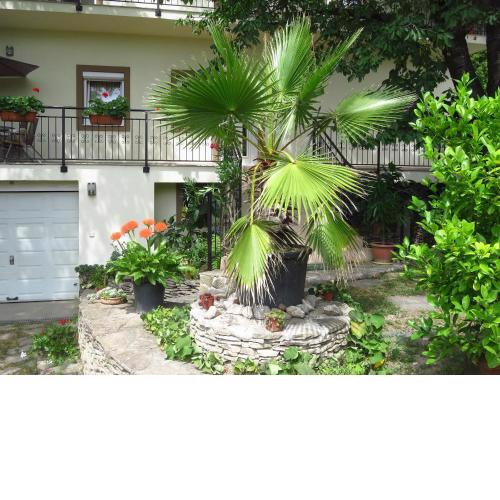 Kővirág Apartman