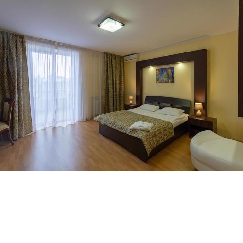 Kozatskiy Hotel