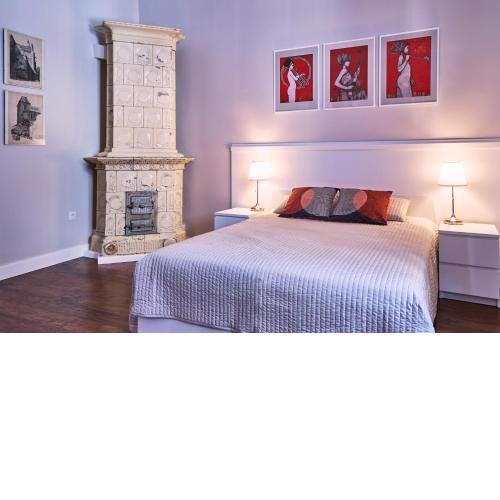 Kraków Old Town 2 bedroom royal apartment