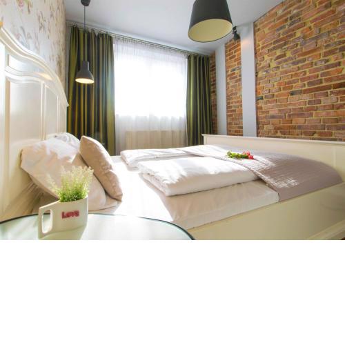 Krupnicza Modern Old Town Apartments - by Upstairs