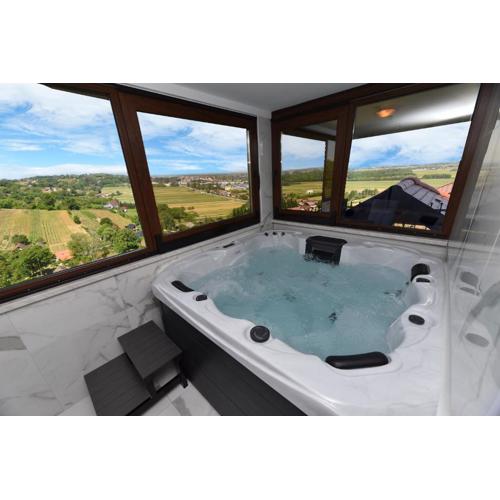 Kuća za odmor Orly, jacuzzi, sauna, prekrasan pogled